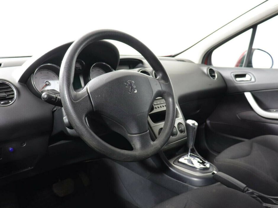 Peugeot 308, 1.6 л, АТ, 2011 фото 8