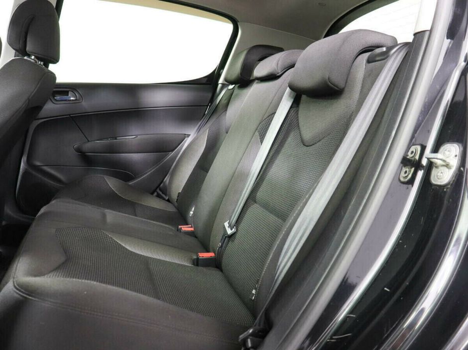 Peugeot 308, 1.6 л, АТ, 2011 фото 1