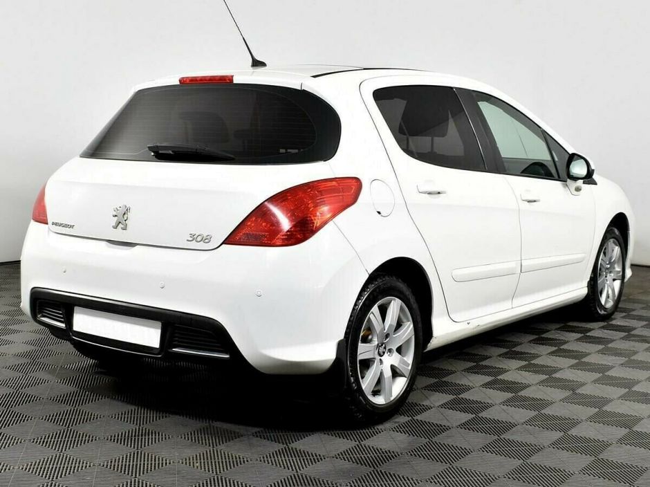 Peugeot 308, 1.6 л, АТ, 2011 фото 4