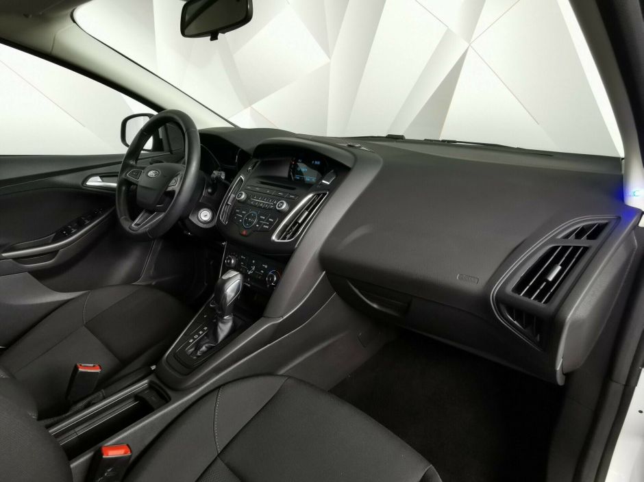 Ford Focus, 1.6 л, АТ, 2016 фото 7
