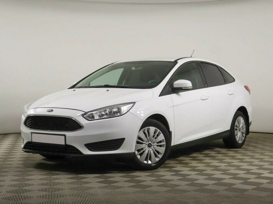Ford Focus, 1.6 л, Робот, 2017 фото 3