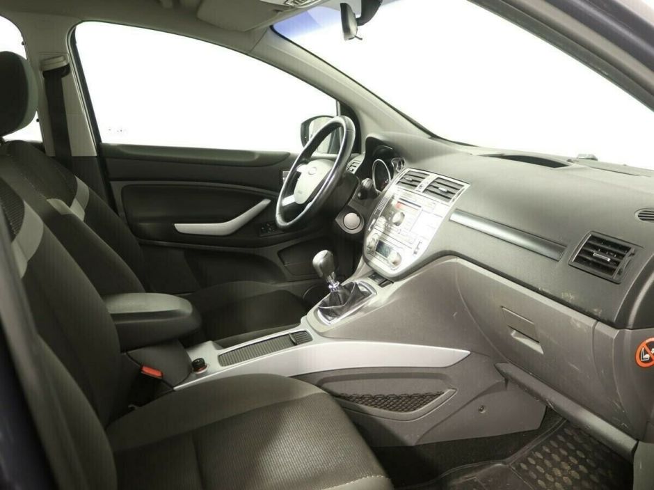 Ford Kuga, 2.0 л, МТ, 2010 фото 9