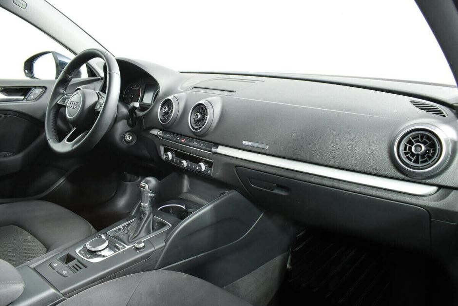 Audi A3, 1.5 л, Робот, 2019 фото 2