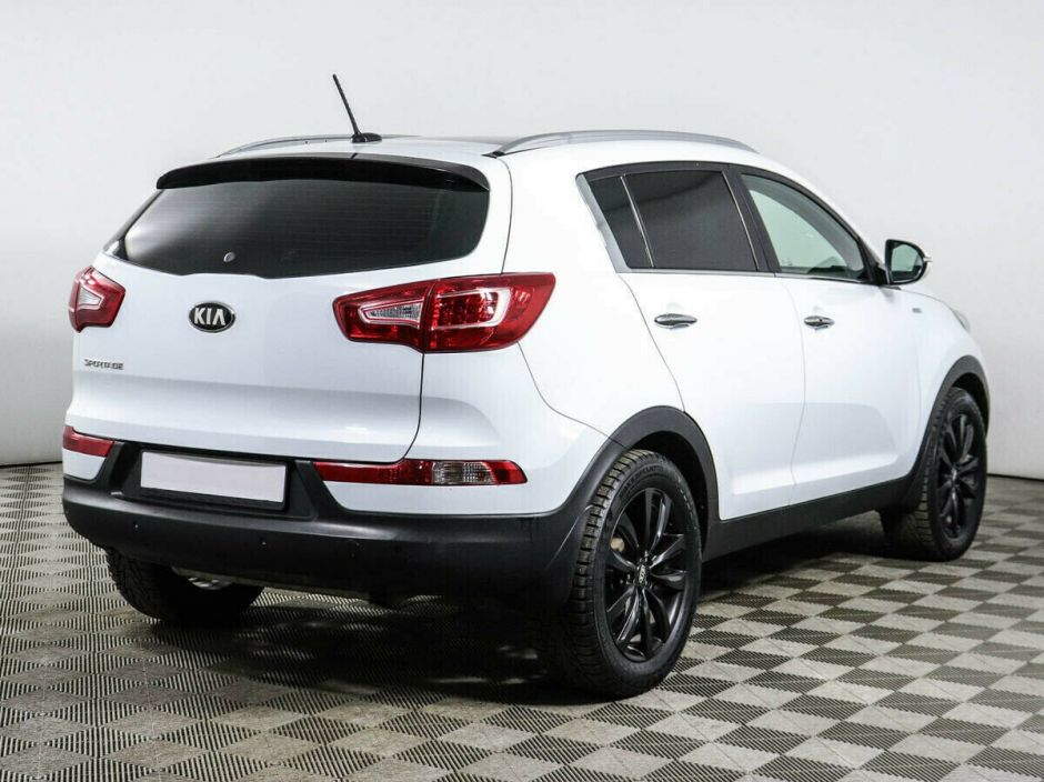 Kia Sportage, 2.0 л, АТ, 2011 фото 4