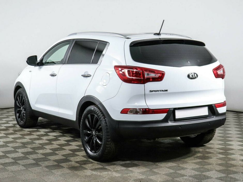 Kia Sportage, 2.0 л, АТ, 2011 фото 6