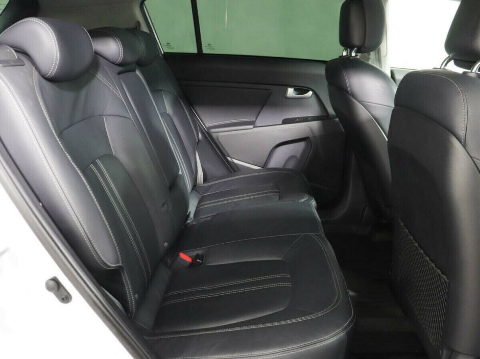 Kia Sportage, 2.0 л, АТ, 2011 фото 10
