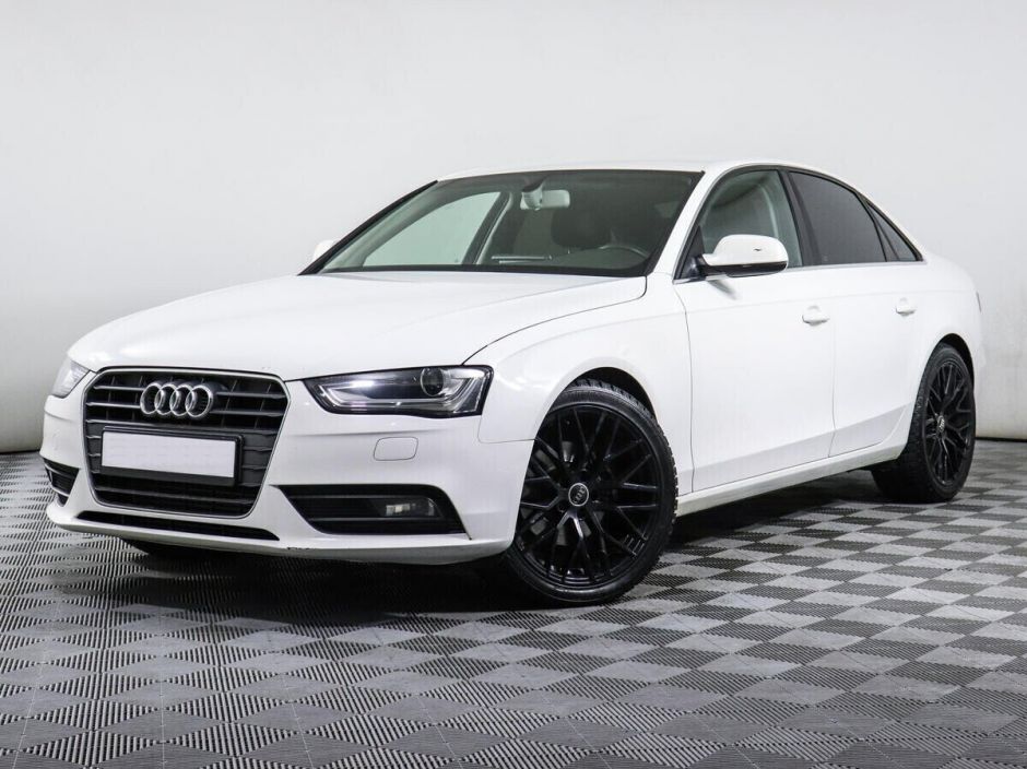 Audi A4, 1.8 л, Вариатор, 2012 фото 3