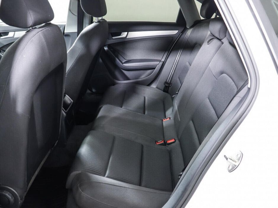 Audi A4, 1.8 л, Вариатор, 2012 фото 1
