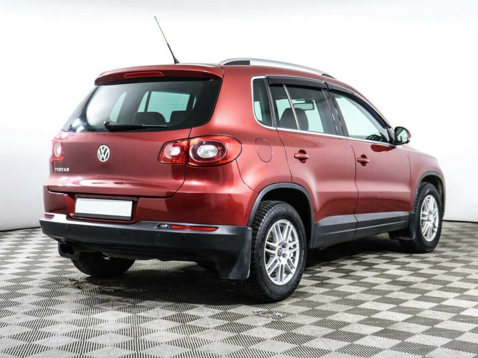 Volkswagen Tiguan, 2.0 л, АТ, 2009 фото 6