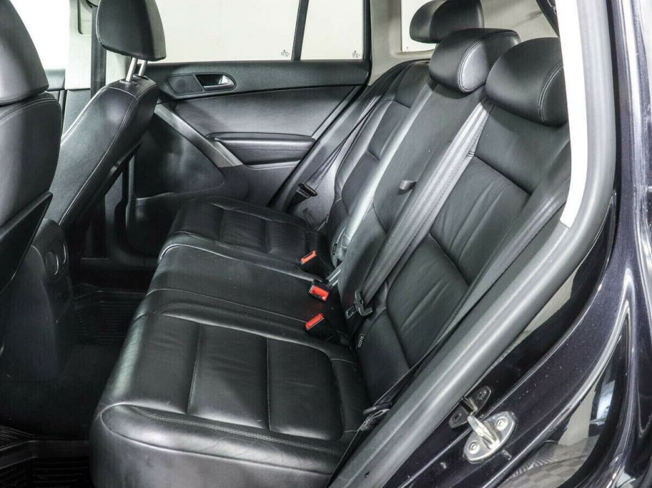 Volkswagen Tiguan, 2.0 л, АТ, 2009 фото 8