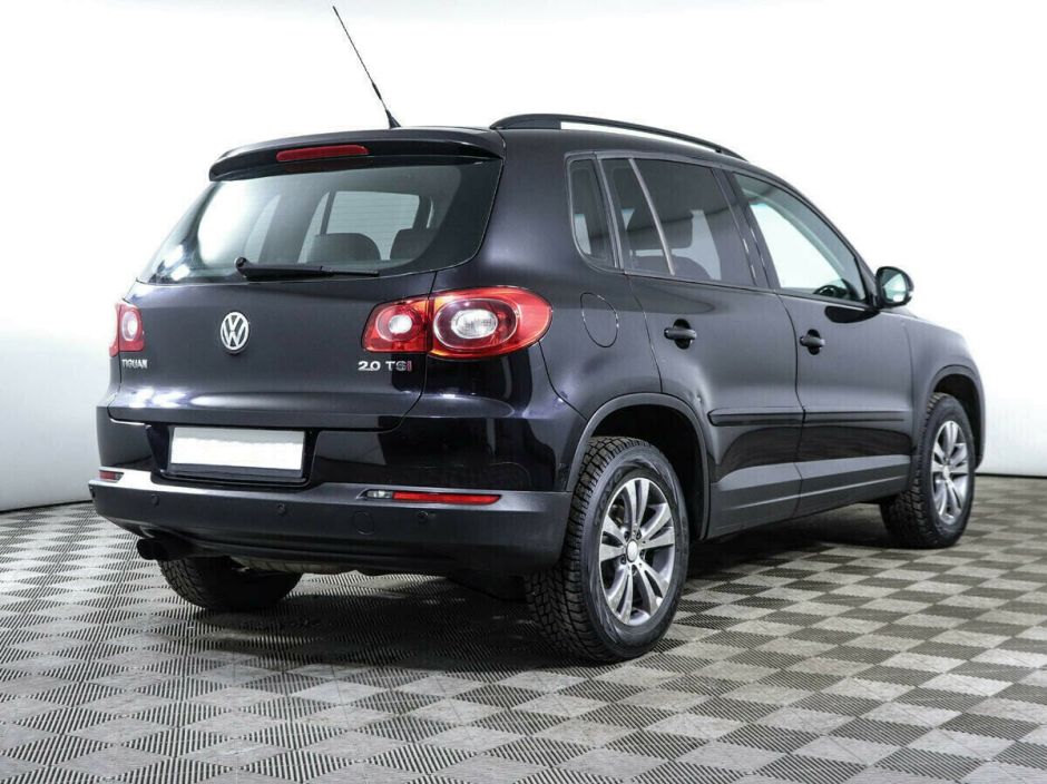 Volkswagen Tiguan, 2.0 л, АТ, 2009 фото 5