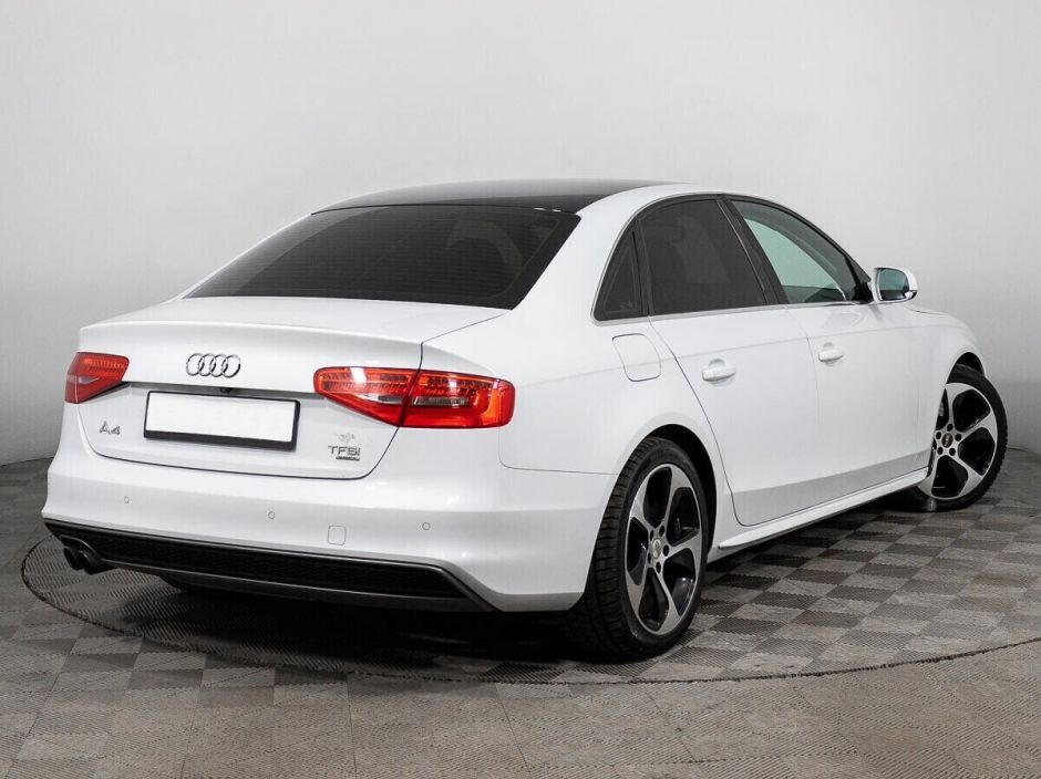 Audi A4, 2.0 л, Робот, 2014 фото 4