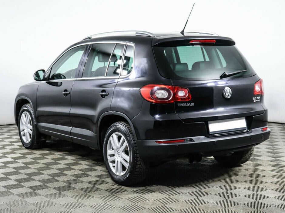 Volkswagen Tiguan, 2.0 л, АТ, 2010 фото 5