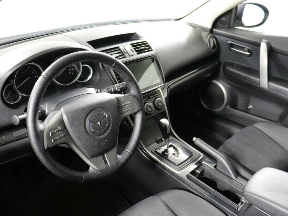 Mazda 6, 2.0 л, АТ, 2008 фото 4
