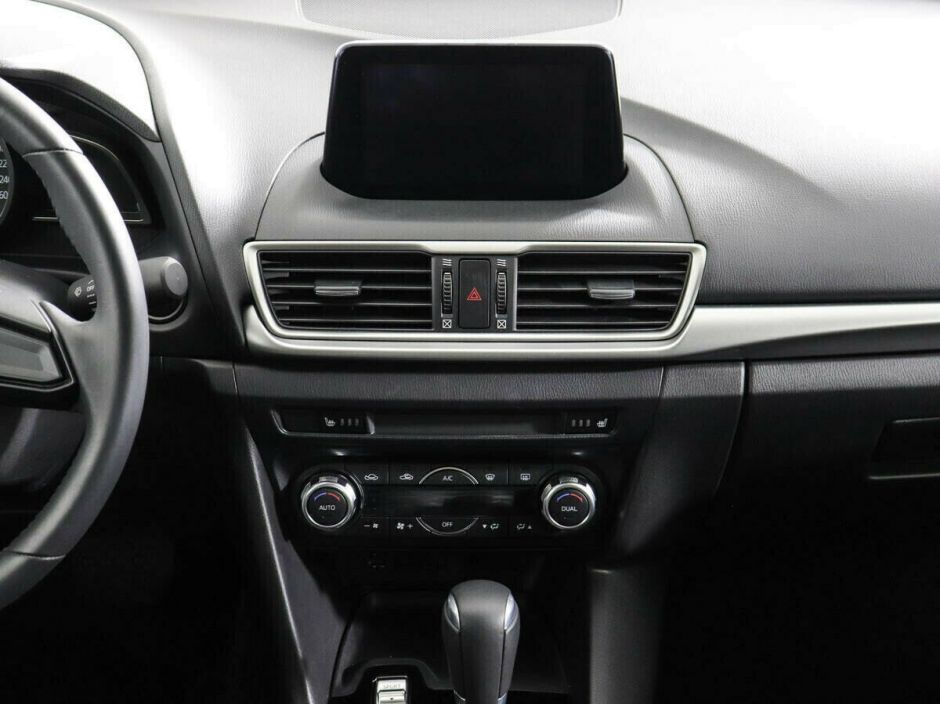 Mazda 3, 1.5 л, АТ, 2018 фото 7