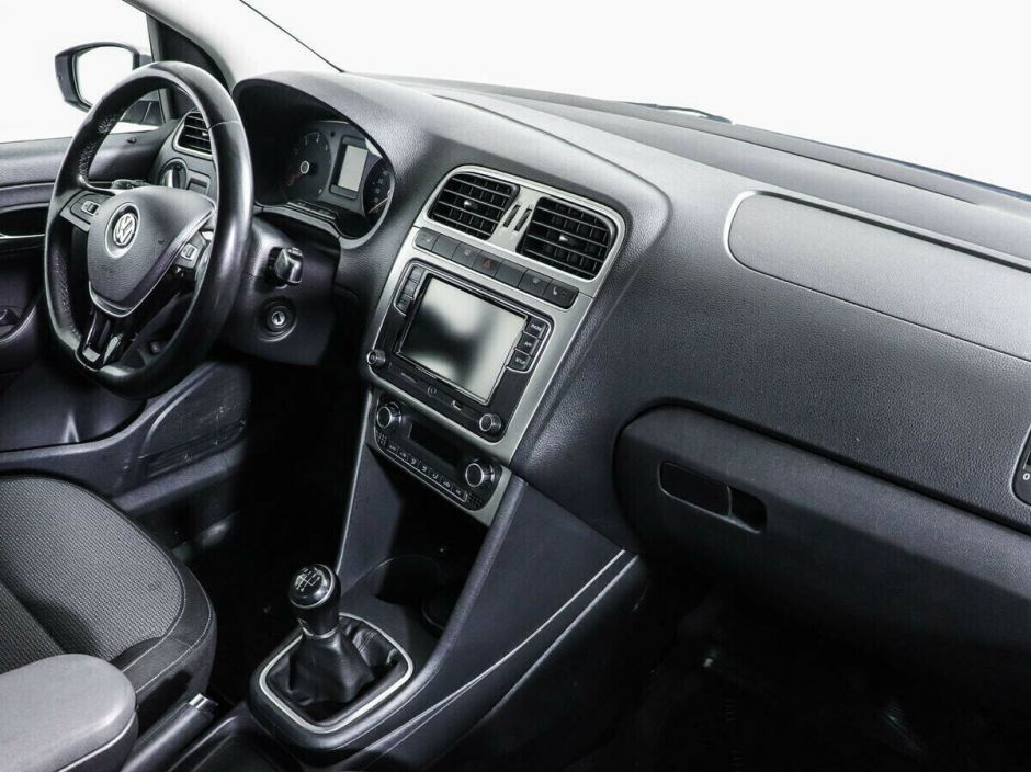 Volkswagen Polo, 1.6 л, МТ, 2019 фото 8