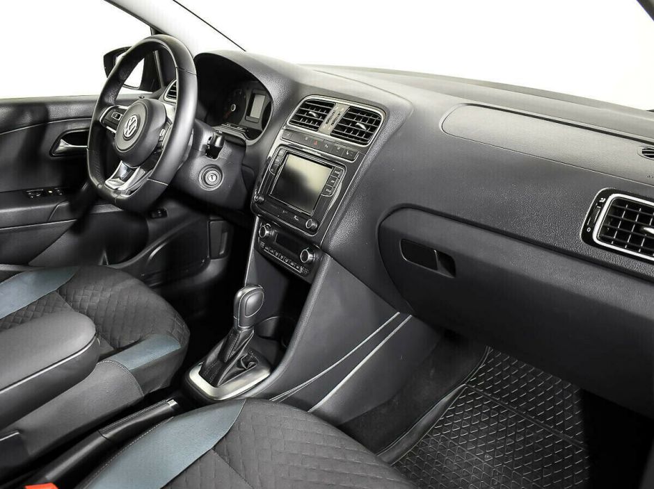 Volkswagen Polo, 1.6 л, АТ, 2018 фото 10