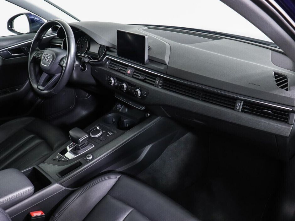 Audi A4, 2.0 л, Робот, 2019 фото 2