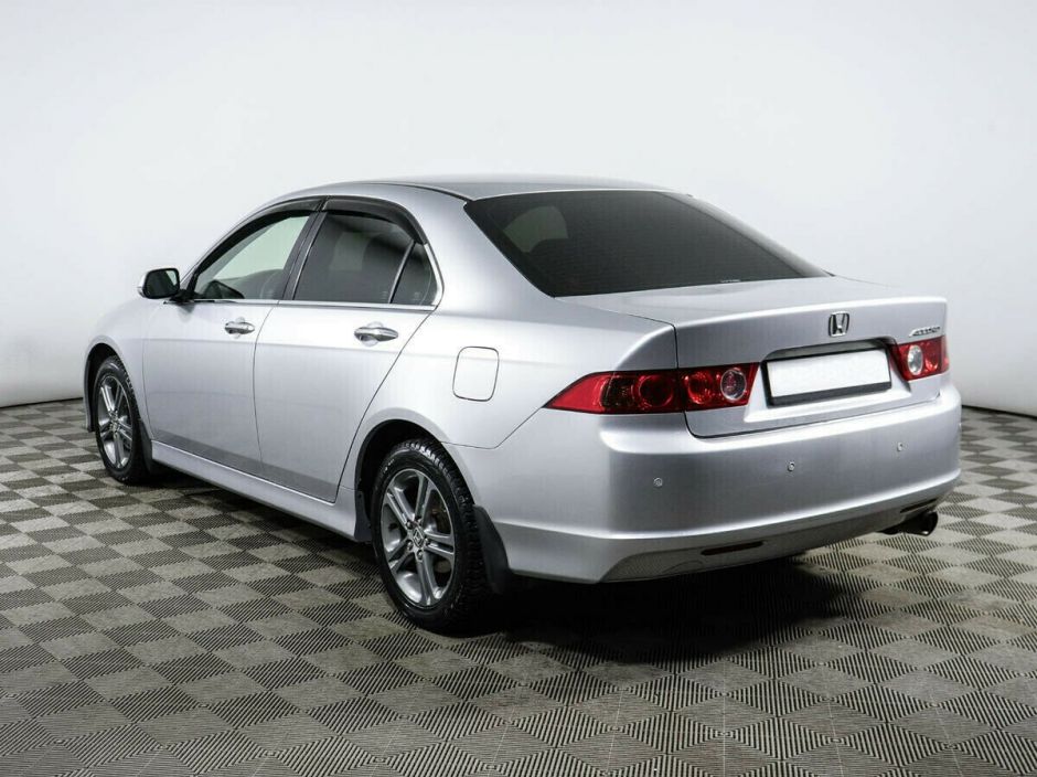 Honda Accord, 2.0 л, МТ, 2007 фото 5