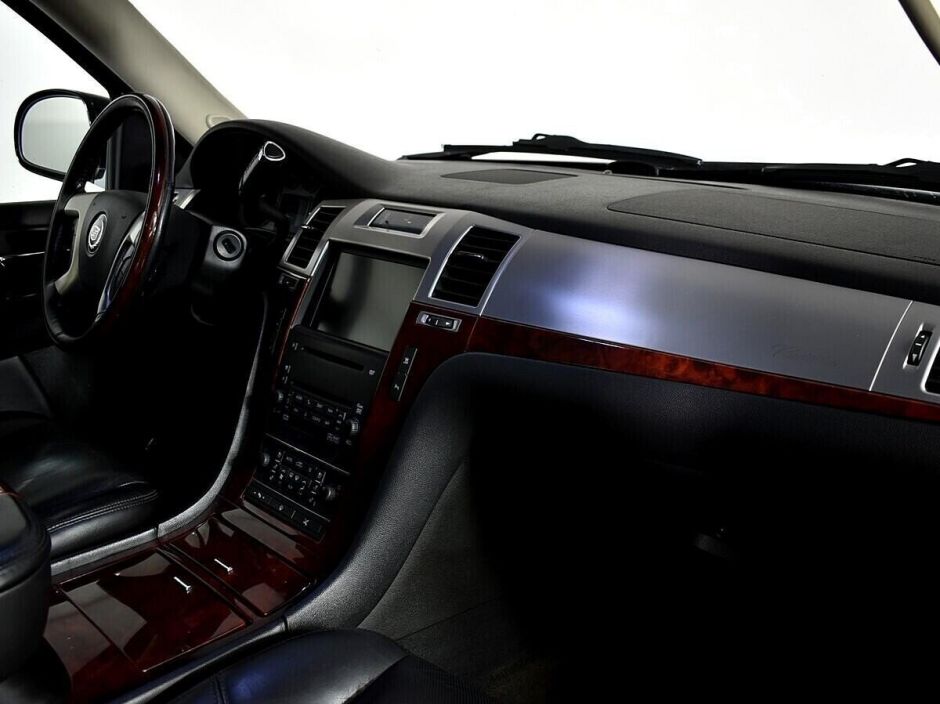 Cadillac Escalade, 6.2 л, АТ, 2010 фото 13