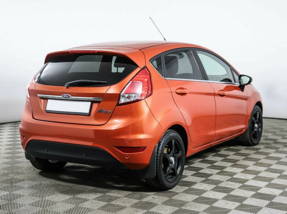 Ford Fiesta, 1.6 л, Робот, 2015 фото 5