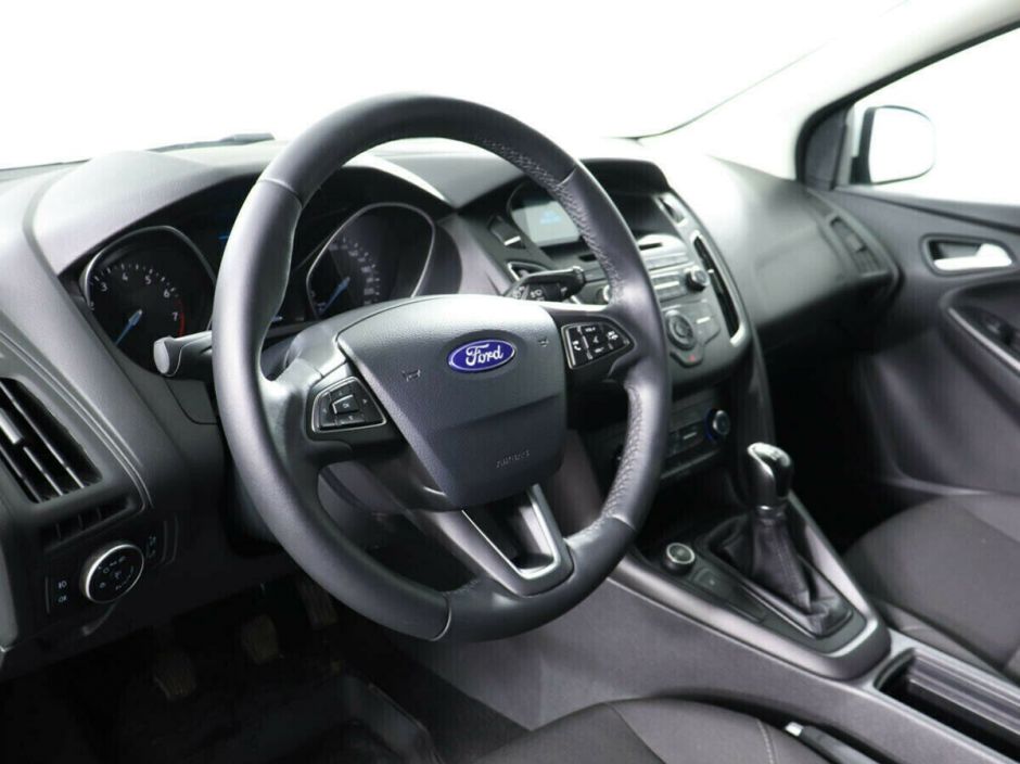 Ford Focus, 1.6 л, МТ, 2016 фото 8