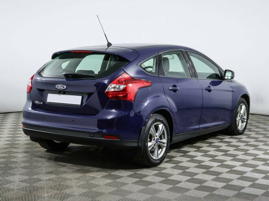 Ford Focus, 1.6 л, Робот, 2012 фото 5