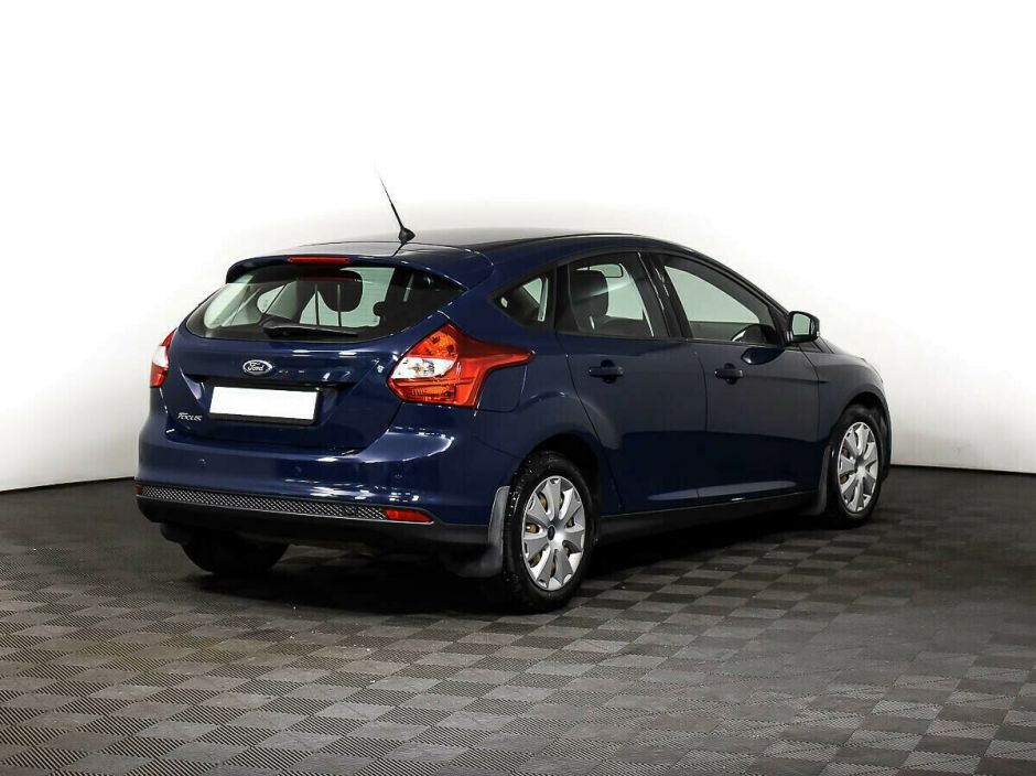 Ford Focus, 1.6 л, Робот, 2013 фото 5