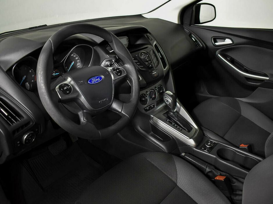 Ford Focus, 1.6 л, Робот, 2013 фото 7