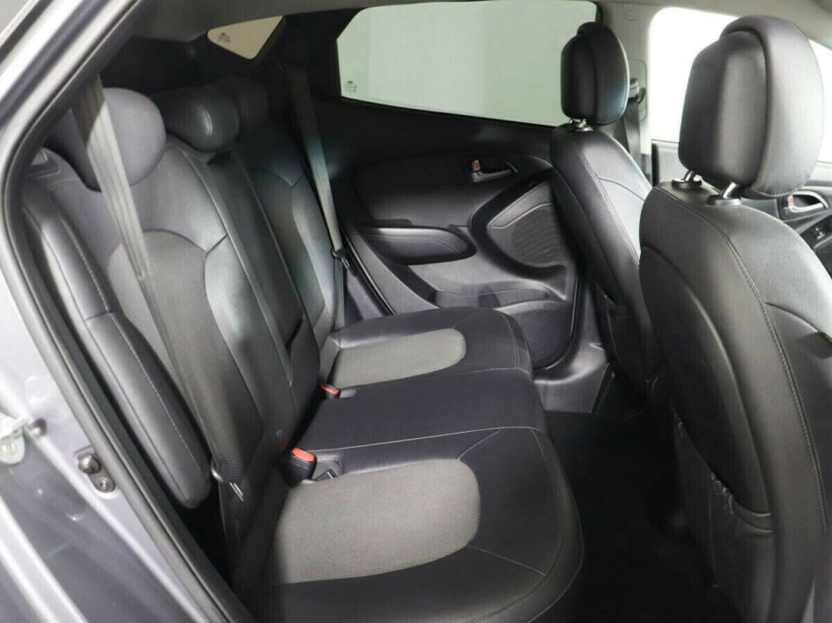 Hyundai ix35, 2.0 л, АТ, 2014 фото 1