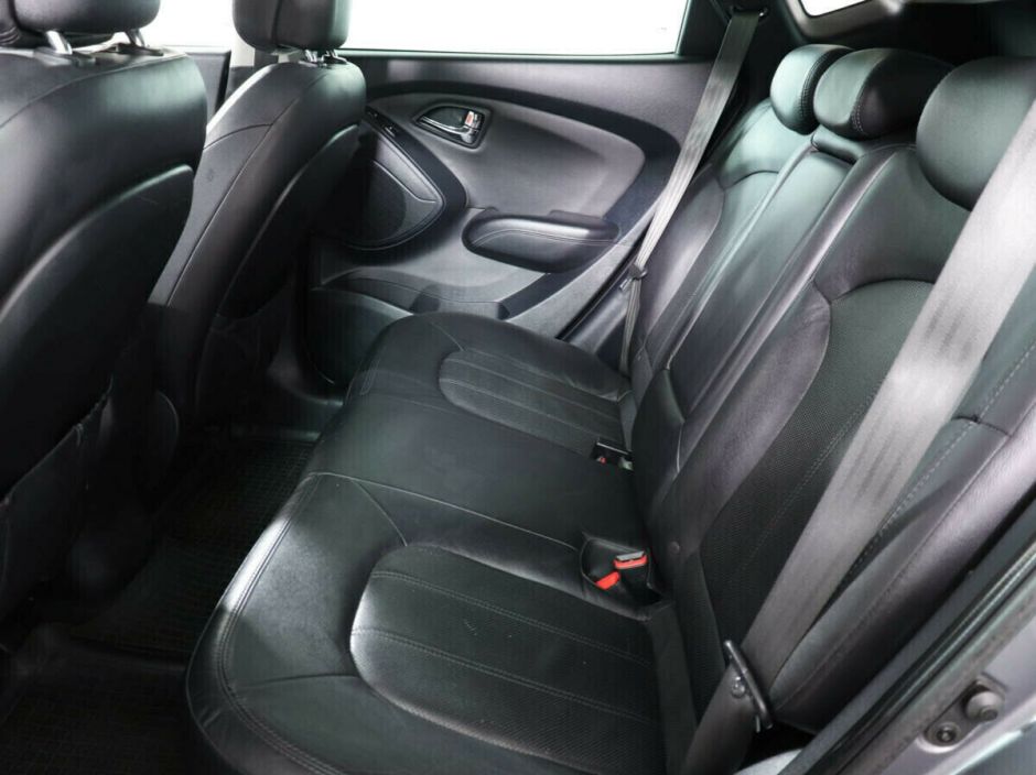 Hyundai ix35, 2.0 л, АТ, 2011 фото 8