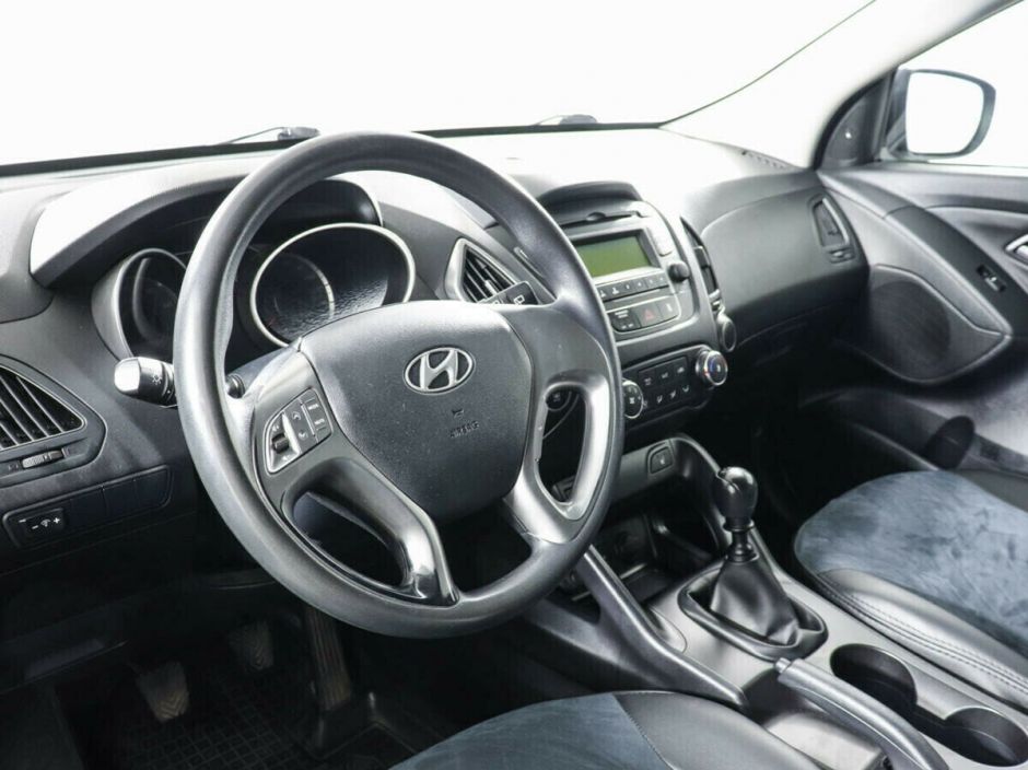 Hyundai ix35, 2.0 л, МТ, 2014 фото 2