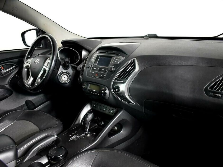 Hyundai ix35, 2.0 л, АТ, 2014 фото 2