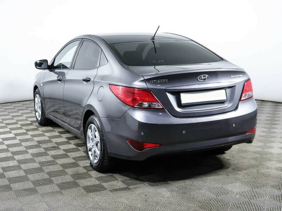 Hyundai Solaris, 1.6 л, МТ, 2016 фото 6