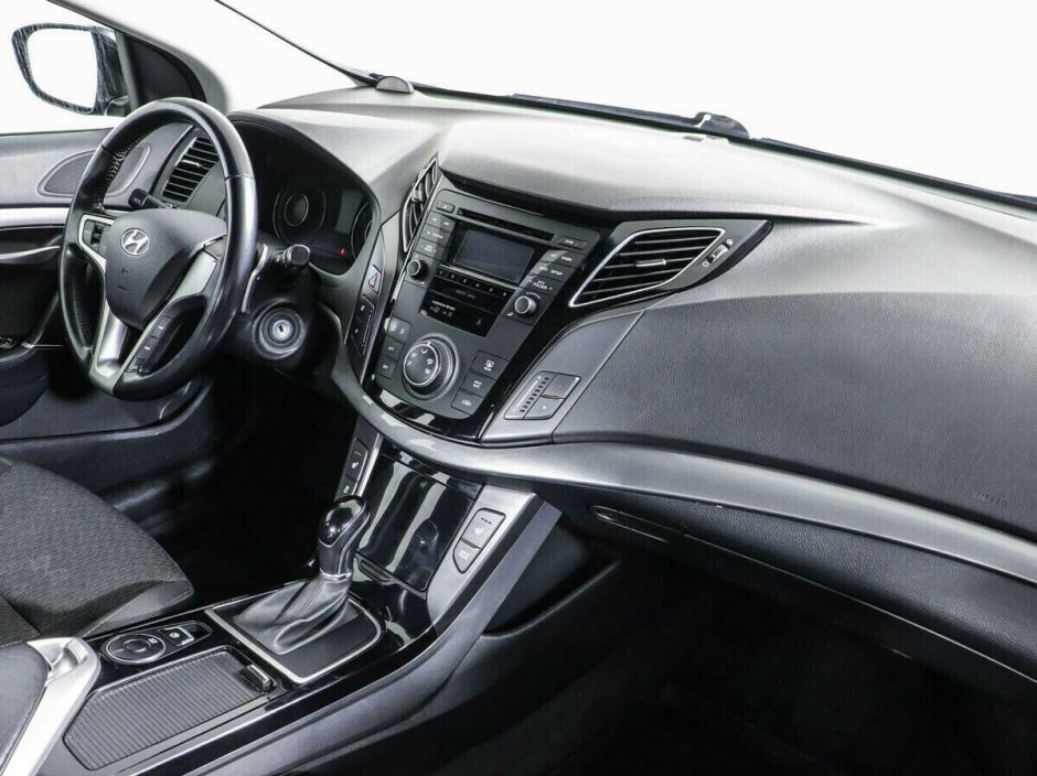 Hyundai i40, 2.0 л, АТ, 2015 фото 2