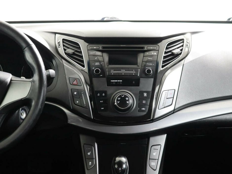 Hyundai i40, 2.0 л, АТ, 2015 фото 2