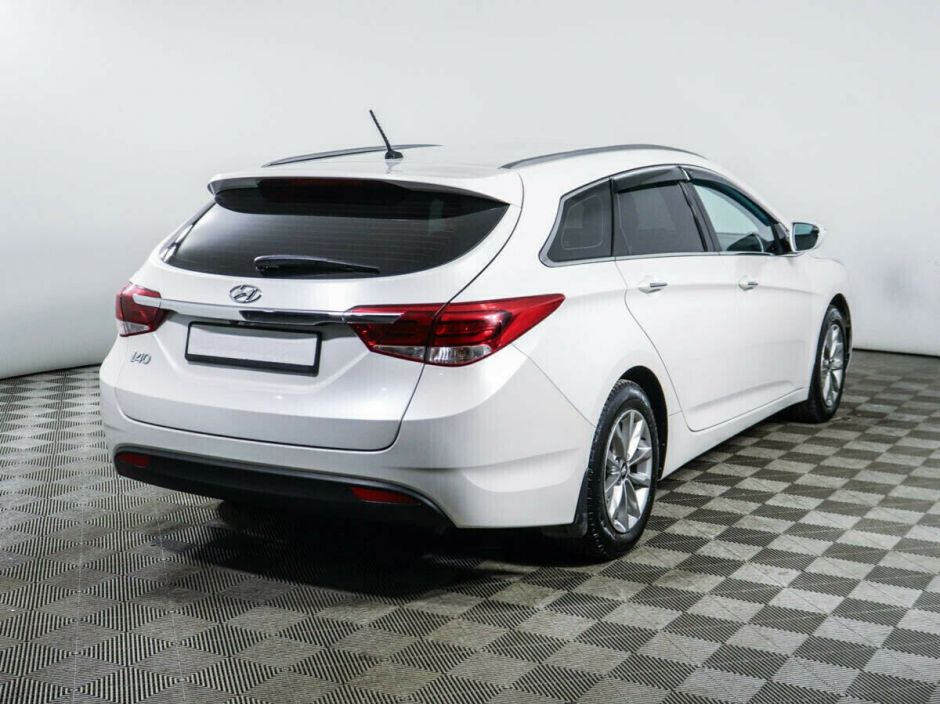 Hyundai i40, 2.0 л, АТ, 2016 фото 4