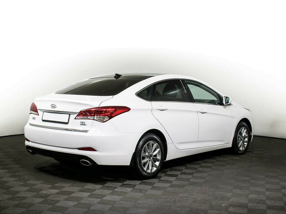 Hyundai i40, 2.0 л, АТ, 2017 фото 4