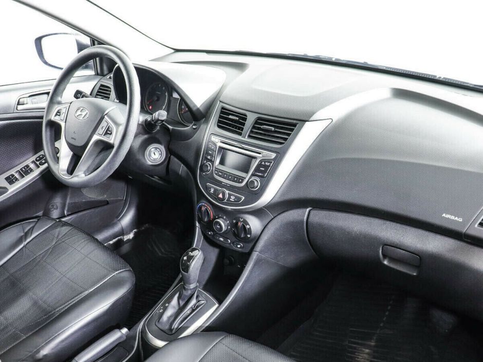 Hyundai Solaris, 1.6 л, АТ, 2014 фото 2