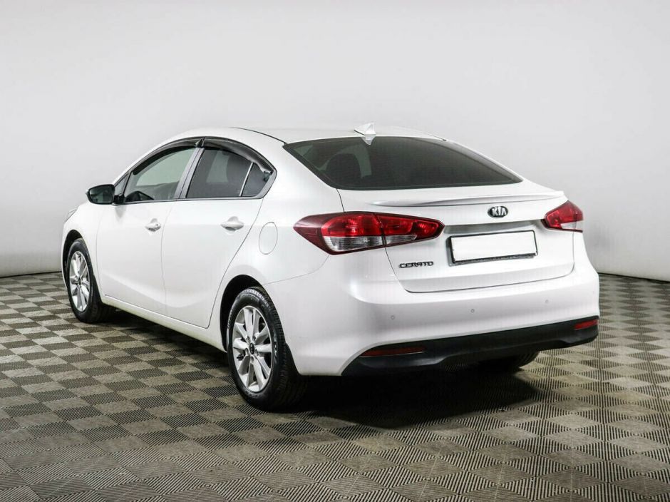 Kia Cerato, 2.0 л, АТ, 2019 фото 6