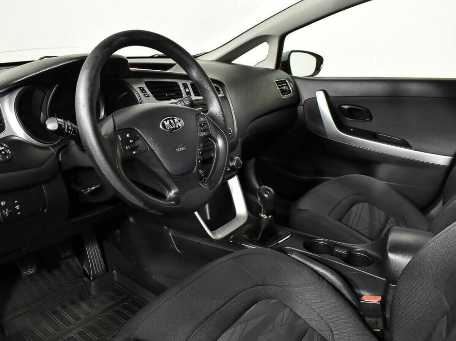 Kia Ceed, 1.4 л, МТ, 2012 фото 2