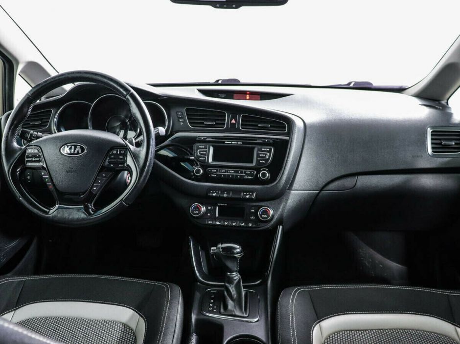 Kia Ceed, 1.6 л, АТ, 2012 фото 9