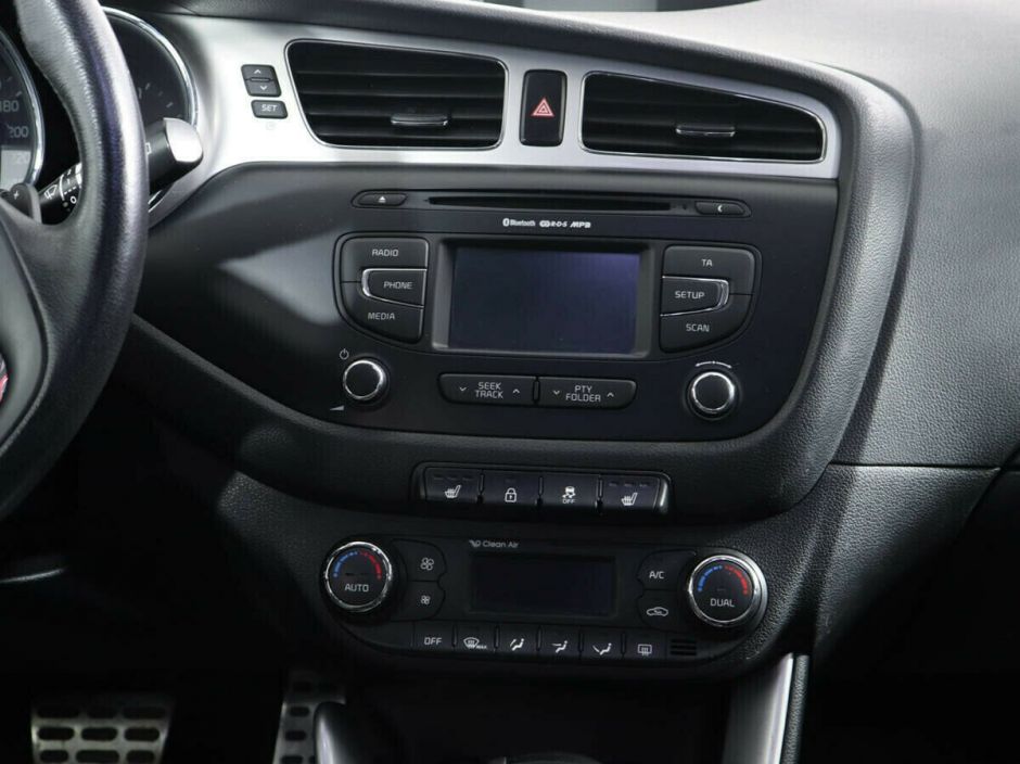 Kia Ceed, 1.6 л, АТ, 2014 фото 10