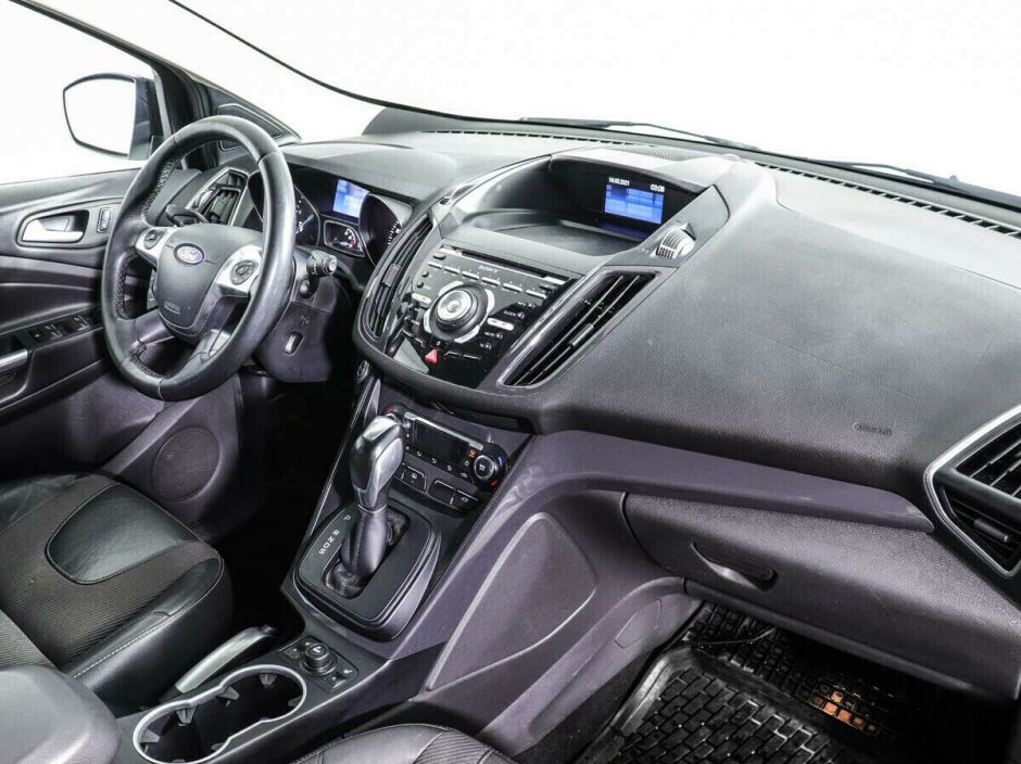 Ford Kuga, 2.0 л, Робот, 2013 фото 8