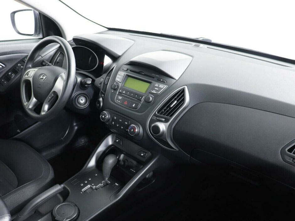 Hyundai ix35, 2.0 л, АТ, 2015 фото 2