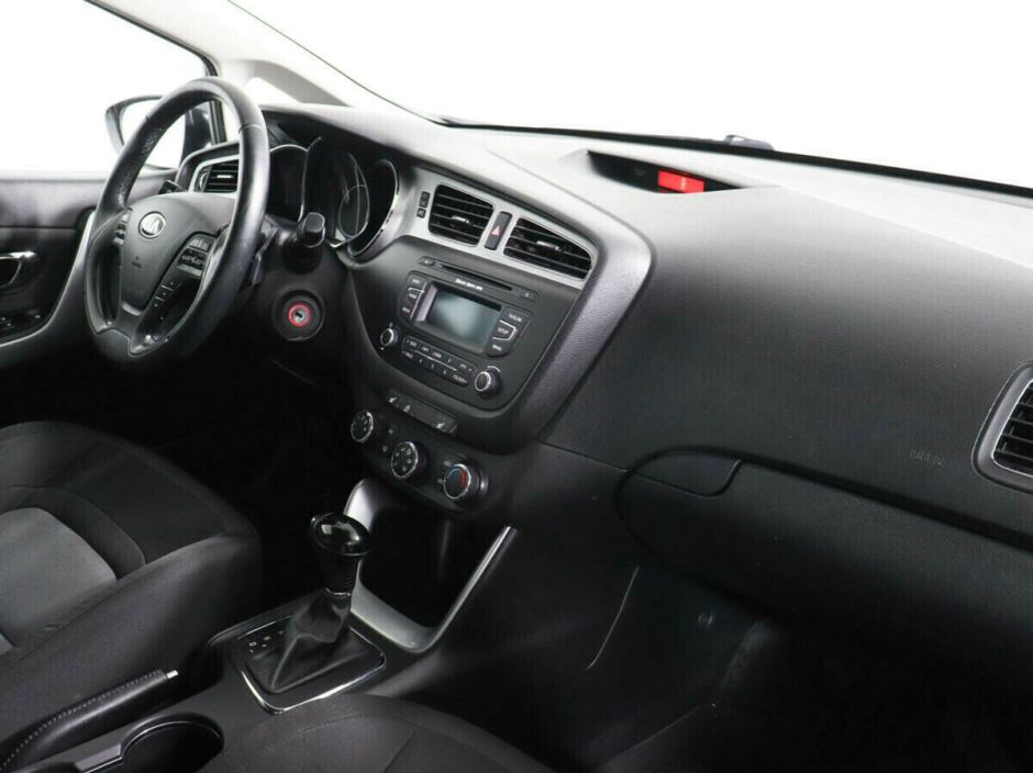 Kia Ceed, 1.6 л, АТ, 2015 фото 9