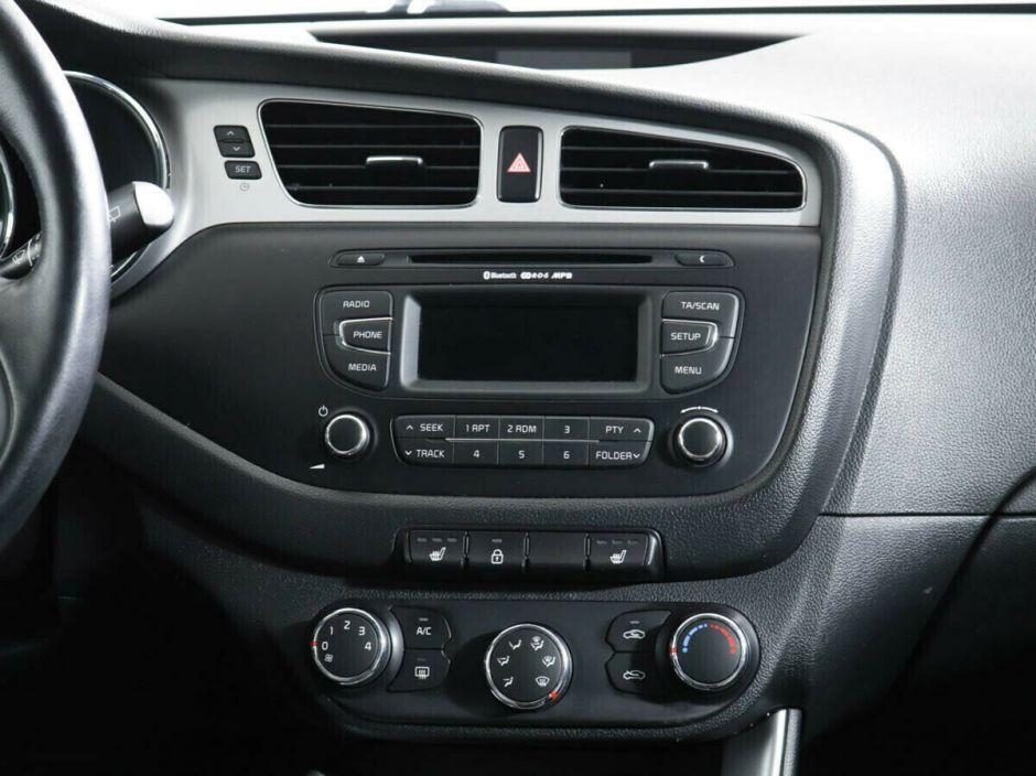 Kia Ceed, 1.6 л, АТ, 2015 фото 10