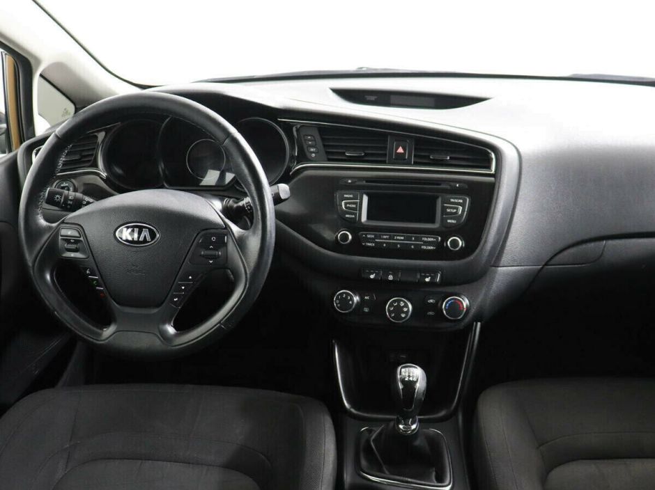 Kia Ceed, 1.6 л, МТ, 2016 фото 8