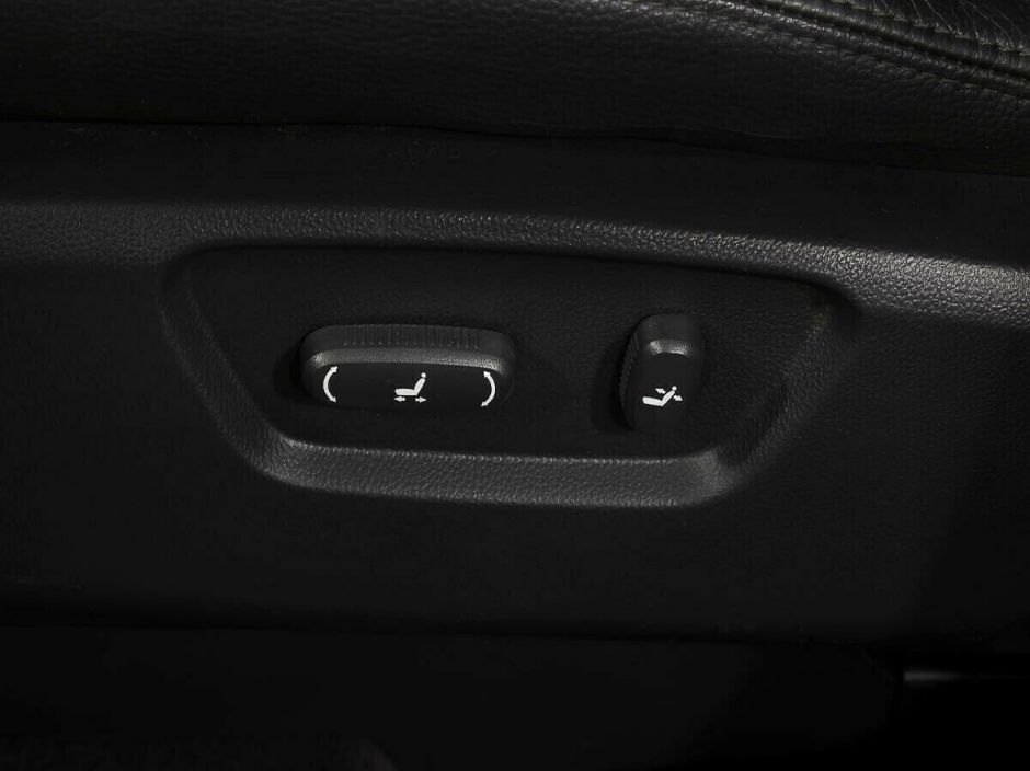 Chevrolet Captiva, 3.2 л, АТ, 2008 фото 2