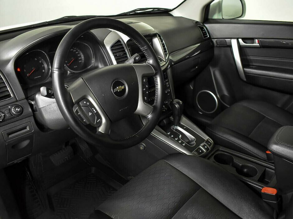 Chevrolet Captiva, 2.4 л, АТ, 2013 фото 7